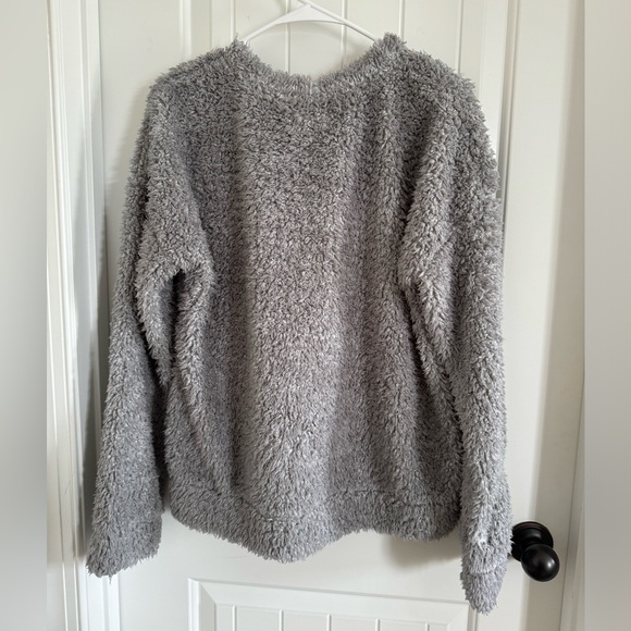 Altar’d State Gray Sherpa Top - Picture 2 of 3